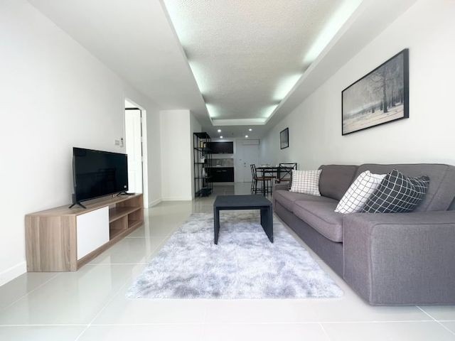 The Waterford Sukhumvit 50, clean, private, peaceful, BTS On Nut.***Service for selling/renting houses, condos and giving advice. If interested, contact at any time***Interested in additional details or pictures or making an appointment to see the room?You can contact Ekachai (Aui).T. 089-799-5598Line ID: @auiauiaui001 (add @ in front)-------------------------------------------------- ------------Room type: 2 bedrooms, 2 bathroomsSize 78 sq m., 1st floor, Building 1Clean room, beautifully decorated, ready to move in.details-------------------------------------------------- ------------Rental price: 25,000 baht per month-------------------------------------------------- ------------*Facilities worth using– Lobby- swimming pool– Fitness– Relaxation garden-------------------------------------------------- ------------*Nearby important places (Based on information from Google Map)1. Tesco Lotus On Nut2. Big C On Nut3. Emporium5. Bangkok University, Kluaynamthai6. Wales International 