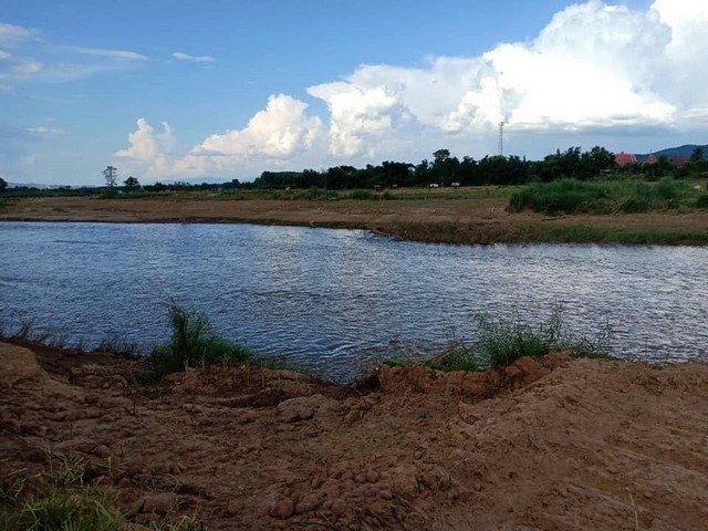 ร่ำรวยมั่งดีเลือกหาซื้อทรัพย์ดีที่ทีมงานขอเสนอ  อ.ท่าวังผา  จ.น่าน  น้ำใสไหลรินตลอดปี  ตำบลศรีภูมิ อ.ท่าวังผา จ.น่าน 800000 บาท สวยมากวิวน้ำน่านฟ้าใสอากาศดี
