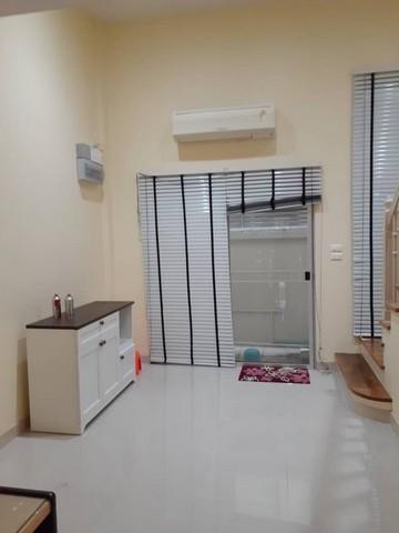 ให้เช่าทาวน์โฮม 3.5 ชั้น โครงการบ้านกลางเมือง เดอะปารีส พระราม 9