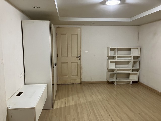 ขายด่วน แฮปปี้คอนโด รัชดา 18 แขวงสามเสนนอก เขตห้วยขวาง กรุงเทพมหานคร