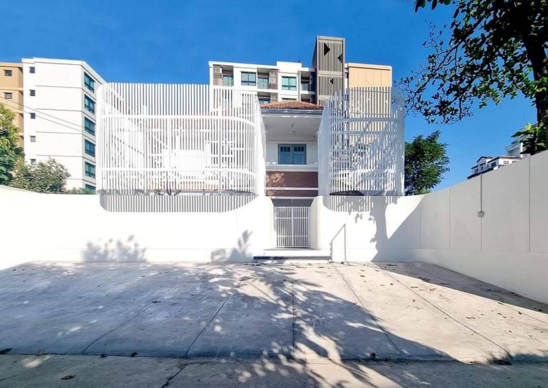 รหัสทรัพย์ R3046 ให้เช่า โฮมออฟฟิศ 2ชั้น รีโนเวทใหม่ เหมาะกับหลายธุรกิจ ย่านพหลโยธิน 