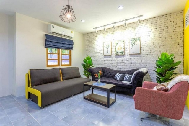 RS20 Rent เช่า ทาวน์เฮ้าส์ ย่านบางกรวย - ไทรน้อย บางบัวทอง นนทบุรี ตกแต่งสวยพร้อมอยู่: ติดต่อ :เม 084-592-8945เอมมี่ 061-895-9195ก้อง 095-478-7456line ID : kong.plให้เช่า 15,000 บาท / เดือน ( ประกัน 2 เดือน + ล่วงหน้า 1 เดือน )RS20 *** ให้เช่า ***ทาวน์เฮ้าส์ 2 ชั้นจำนวน 3 ห้องนอน 2 ห้องน้ำแอร์ 4 เครื่อง เคร่องทำน้ำอุ่น 2 เครื่องเครื่องซักผ้า ตู้เย็น เตาไฟฟ้า + เครื่องดูดควันทีวี ไมโครเวฟจอดรถในบ้านได้ 2 คัน หน้าบ้านได้ 1 คันใก