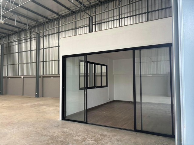 ขายโกดังพร้อมใช้งาน ตำบลบ้านใหม่ ศรีสมาน-ดอนเมือง รถเข้าออกได้เฉพาะ 6ล้อ และรถ 10ล้อ ใกล้สนามบินดอนเมือง