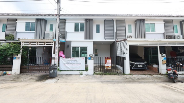 ขายทาวน์โฮมโครงการ บ้านพฤกษา 82 พระสมุทรเจดีย์ สมุทรปราการ AN 3749