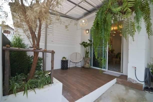 ขายพร้อมผู้เช่า 3.3 ล้าน ทาวน์โฮม 2 ชั้น พฤกษาวิลล์ 75 แม่เหียะ (มี 2 หลังติดกัน) เหมาะสำหรับซื้อเพื่อลงทุน ทำเลดี ไม่เคยว่างจากผู้เช่า