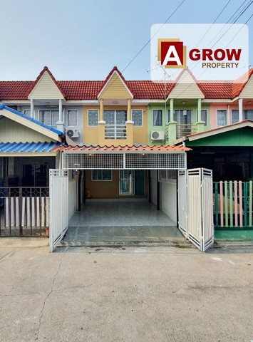 หมู่บ้านชุติมา ซอยมังกร บ้านรีโนเวทใหม่พร้อมอยู่ ที่ตั้ง :   ตำบลแพรกษา อำเภอเมืองสมุทรปราการ สมุทรปราการ 10280รหัสทรัพย์ : AGT00439ราคาขาย 1,590,000 บาท //ฟรีโอน.// รายละเอียด :- ทาวน์เฮ้าส์ 2 ชั้น- เนื้อที่ 15.5 วา.- 2 ห้องนอน- 2  ห้องน้ำ - จอดรถ 1 คัน- 1 ครัว. แต่งแต่งครบ **แถม**- ฟรีปั้มน้ำจุดเด่น :- บ้านรีโนเวทใหม่พร้อมเข้าอยู่ ทำหลังคาหน้าบ้านใหม่ ปูกระเบื้อบงใหม่ ทำสีใหม่ เปลี่ยนสุขภัณฑ์ใ