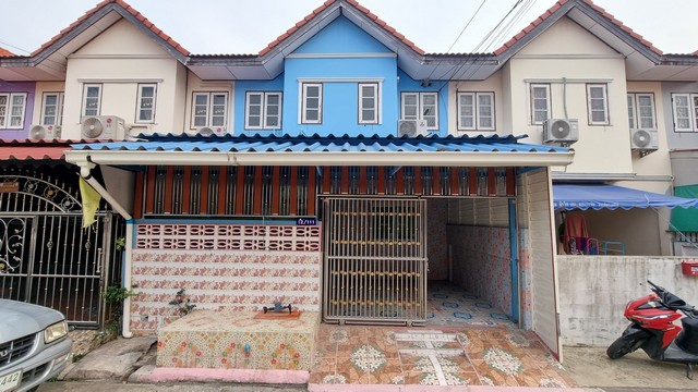  ขาย ทาวน์เฮ้ารีโนเวทใหม่ ศาลายา กิตติชัย8   ราคาพิเศษ 1.59 ลบ ฟรีดาว ฟรีโอน