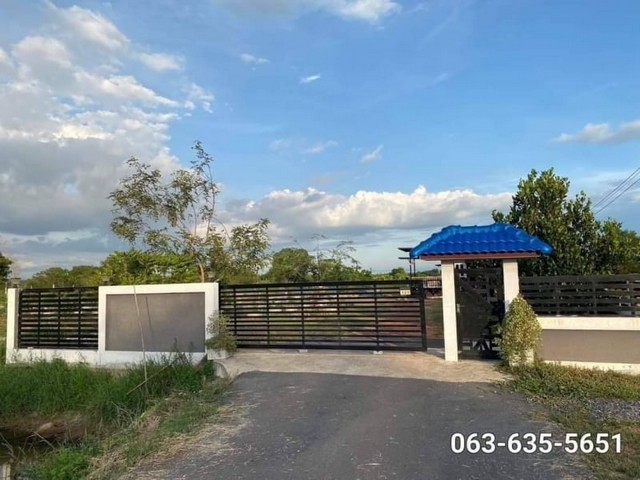 ขายที่ริมแม่น้ำพร้อมบ้านพักตากอากาศ ขับเจ็ทสกีล่องไปตามแม่น้ำยาวๆ ต.บางสมบูรณ์ อ.องครักษ์ จ.นครนายก เงียบสงบ บรรยากาศดี อยู่ในเขตชุมชุน