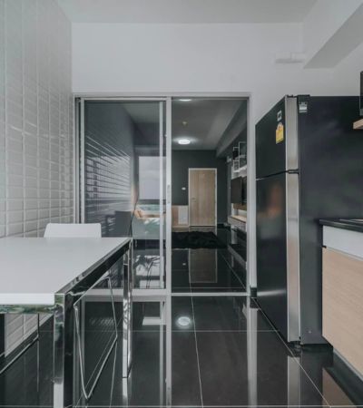 ห้องรีโนเวทใหม่ ราคาก็ดี ทำเลก็โดน คุ้มค่า คุ้มราคา  คอนโดฯ สูง เหนือระดับ รับวิวขอบฟ้า  ตรงข้ามเซ็นทรัล เฟสติวัล เชียงใหม่