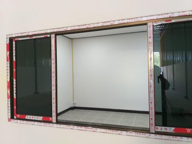 BR 1354 ให้เช่าโกดัง แบ่งเป็น 3 ล็อค ล็อคละ 280 ตรม. ถนนนิมิตรใหม่