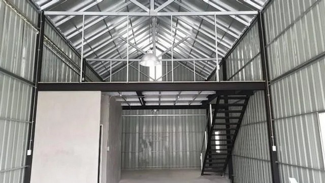 WH 127ให้เช่าโกดัง  ลาดพร้าว ใก้ลMRT ลาดพร้าวเดินทางสะดวก  เข้าออกได้ทั้ง ลาดพร้าว   รัชดาขนาดพื้นที่ 120 ตรม.สนใจติดต่อ  คุณเจี๊ยบ  Tel. 093  678 5948   Tel. 094  448  5038  id  : jeab_chickราคา  33,000  บาท/เดือนโกดังมีชั้นลอย1 แอร์ 1 ห้องน้ำที่ตั้ง:: ซอยลาดพร้าว 35 แขวงจันทรเกษม เขตจตุจักร กรุงเทพมหานคร #โกดังทั่วประเทศ  #โกดังวิภาวดี  #โกดังบางนา  #โกดัง  #โกดังStand alone  #ออฟฟิศStand alone  #Office specs  #Stand alone  #โฮมออฟฟิศ  #ออฟฟิศOffice specs   #ออฟ