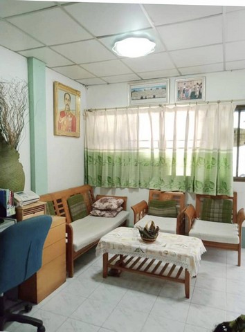 ขายทาวน์เฮ้าส์ 2 ชั้น หมู่บ้านสวนหลวงวิลเลจ 3 อำเภอเมือง จังหวัดชลบุรี