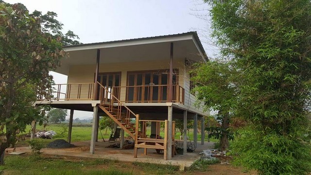 ที่ดินแถมบ้าน 2 ชั้น 2 ไร่ 105 ตร.ว อ.ทับคล้อ จ.พิจิตร  4 นาทีถึงตัวเมืองพิจิตร พร้อมทำธุรกิจได้