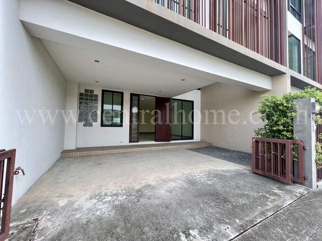 ทาวน์โฮม 4 ชั้น The Inspire Kaset-Nawamin บ้านใหม่ไม่เคยเข้าอยู่