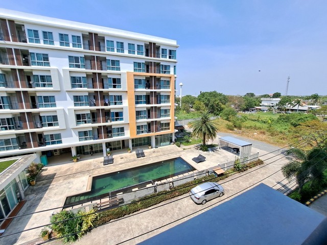    รายละเอียดเพิ่มเติม Code ID : AN 3646 ขาย   1,282,500   บาท- พื้นที่ใช้สอย :  29 ต.ร.ม.- จำนวนห้อง :  1 ห้องนอน 1 ห้องน้ำ - ชั้น : 4    - อาคาร : B พิกัดทรัพย์ :   https://maps.app.goo.gl/4RhnKx4zzKjt3W9Y9 สถานที่ใกล้เคียง  -มหาวิทยาลัยอัสสัมชัน (บางนา),มหาวิทยาลัยหัวเฉียว เฉลิมพระเกียรติ,สนามกอล์ฟสุภาพฤกษ์,สนามบินสุวรรณภูมิ สอบถามเพิ่มเติม/นัดชมโทร. 097-419-5982(พลอย)โทร. 096-932-4624(ออมสิน)Line : @panaya (มี@ด้านหน้า)ปรึกษาสินเชื่อฟรี One Stop Service ดูแลตั้ง