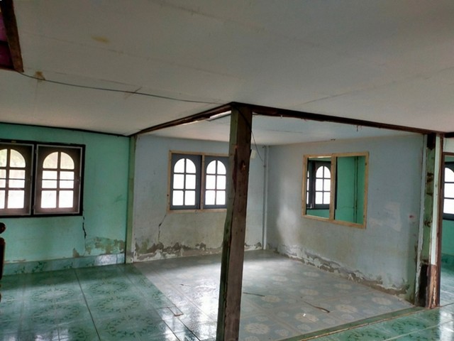 ขาย บ้านพักอาศัยครึ่งตึกครึ่งไม้ 2 ชั้น ต.นาราชควาย อ.เมืองนครพนม จ.นครพนม  PAP6-0419