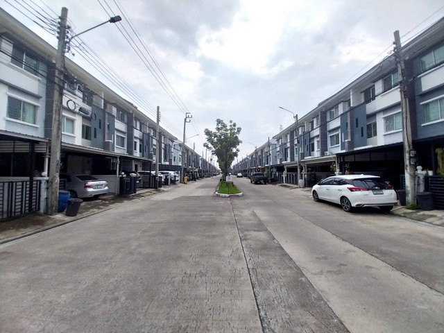 ขายทาวน์โฮมโครงการ ทาวน์พลัส เทพารักษ์ บางพลี สมุทรปราการ  AI 0448