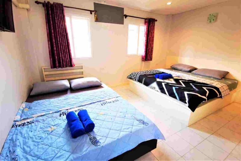 ขายพูลวิลล่า รีสอร์ท The Golden Hut พูลวิลล่า ปาร์ตี้ พัทยา