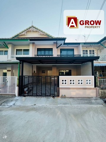 ม. พฤกษา18  ซ.แก้วอินทร์ บ้านรีโนเวทพร้อมอยู่ ที่ตั้ง : ซอย 23  ตำบลบางใหญ่ อำเภอบางใหญ่ นนทบุรี 11140รหัสทรัพย์ : AGT00445ราคาขาย  1,890,000 บาทรายละเอียด : - ทาวน์เฮ้าส์2ชั้นหน้ากว้าง- เนื้อที่  18 ตรว.- 3 ห้อง​นอน- 2 ห้อง​นํ้า​- 1 โรงจอดรถ- 1 ครัวเคาน์เตอร์จุดเด่น : - บ้านรีโนเวทพร้อมอยู่ ตกแต่งใหม่ ทำสีใหม่ ปูกระเบื้องใหม่ เปลี่ยนสุขภัณฑ์ใหม่ทั้งหลัง ทำห้องครัวใหม่ - มีรักษาการดูแลความปล