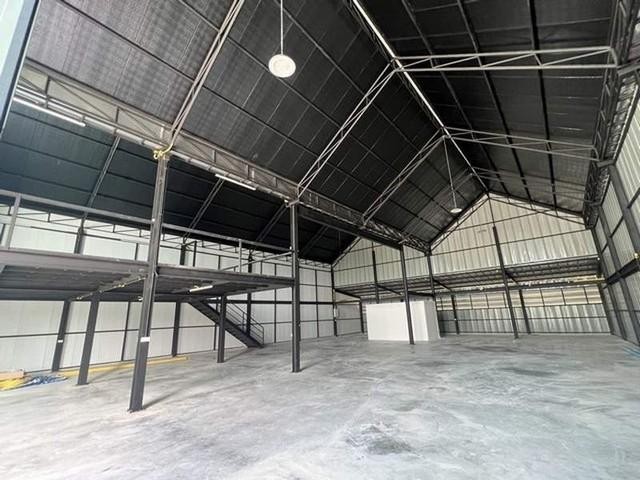 RT5 Rent เช่า โกดังพร้อมออฟฟิศ มีหลายขนาด ย่านเลียบทางด่วน เอกมัย รามอินทรา