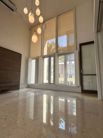 รหัสทรัพย์ R3055 ขาย ทาวน์เฮาส์ 5ชั้น รวมชั้นลอย โครงการ เดอะ ลอฟท์ สาทร ใจกลางเมืองกรุงเทพ