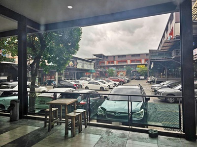 เซ้งร้าน อาหารเพื่อสุขภาพ ซอยข้างเซ็นทรัลบางนา  ในโครงการ Bizzo   เพียง 130,000. บ  โครงการคนเดินเยอะ