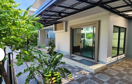 ขายบ้านเดี่ยว ไลฟ์ บางกอกบลูเลอวาร์ด รามอินทรา65  มี 4 ห้องนอน 3 ห้องน้ำ