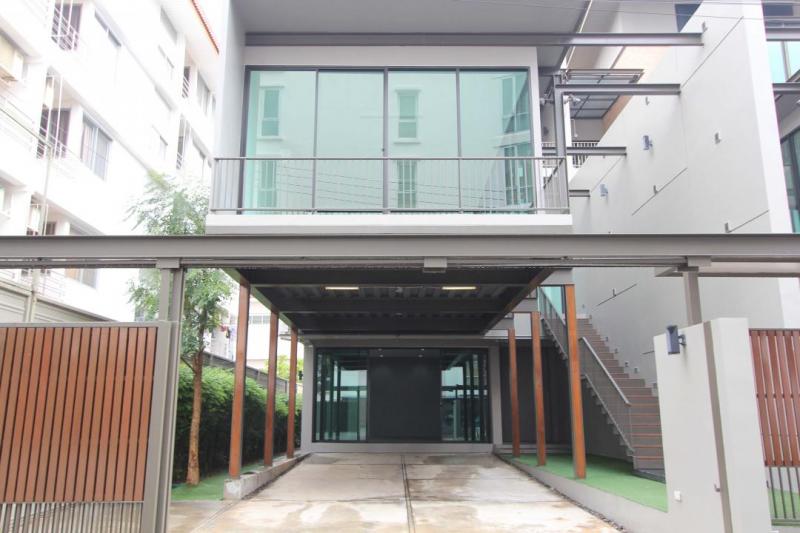 ให้เช่าโฮมออฟฟิศ 4ชั้น  ซอยสหการประมูล ถนนประชาอุทิศ THE PENTAS RATCHADA-RAMA 9พื้นที่ใช้สอยถึง 510 ตร.ม.7 ห้องเอนกประสงค์ 