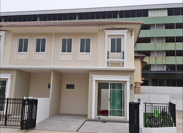  ให้เช่าทาวน์โฮม 2 ชั้น 2 ห้องนอน 2 ห้องน้ำ  หมู่บ้านพฤกษาวิลล์ ติวานนท์-รังสิต เฟอร์นิเจอร์ครบ