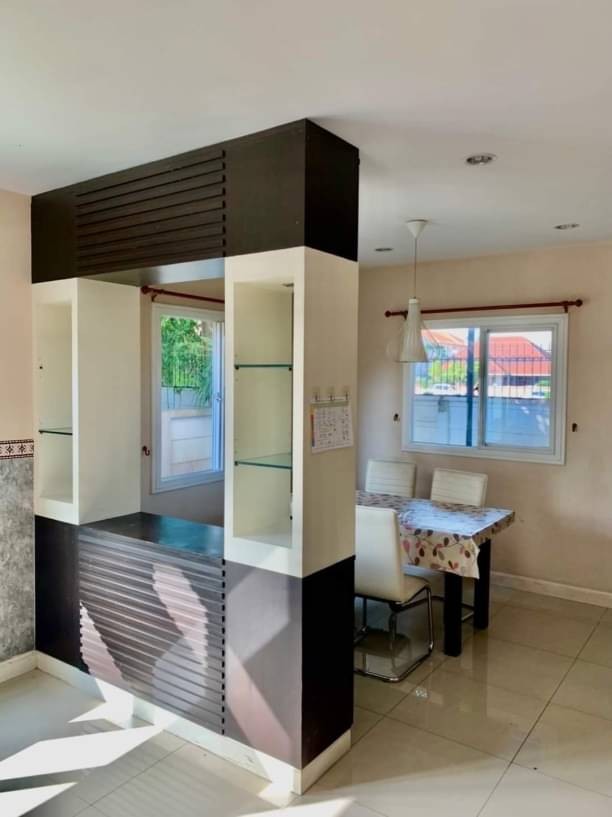 ให้เช่า 20,000 บาท/เดือน บ้านเดี่ยว 2 ชั้น ดิเออบาน่า2 แม่เหียะ เนื้อที่กว้างขวาง เฟอร์นิเจอร์ครบ (บ้านว่าง 1 พ.ค. 2567) พร้อมเข้าอยู่ได้เลย