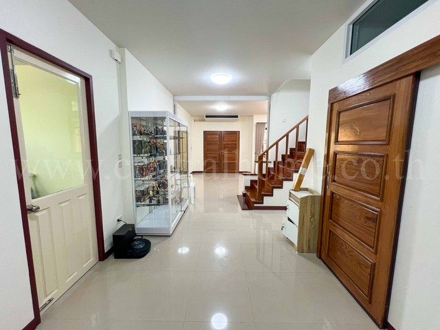 P1ทาวน์โฮม ดรีมวิลเลจ สวนผัก 32 หลังมุม รีโนเวทใหม่ ใกล้ Central Westville