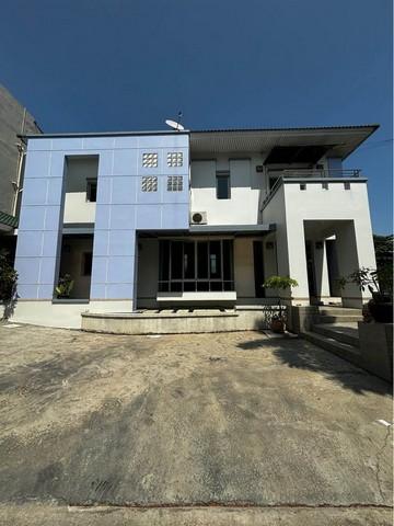  ให้เช่าอาคาร 2 ชั้น ซอยลาดกระบัง 141 ใกล้มอเตอร์เวย์ สนามบินสุวรรณภูมิ