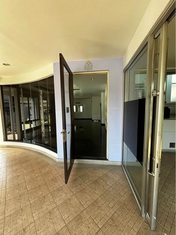 ให้เช่าอาคาร 2 ชั้น ซอยลาดกระบัง 141 ใกล้มอเตอร์เวย์ สนามบินสุวรรณภูมิ