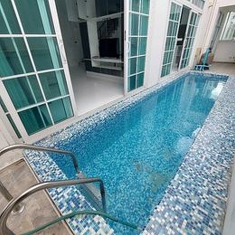 บ้านพลู่วิลล่า-บ้านแฝด2ชั้น หมู่บ้านอุ่นไอรัก ภายในตกแต่งด้วยหินอ่อนหรูมาก