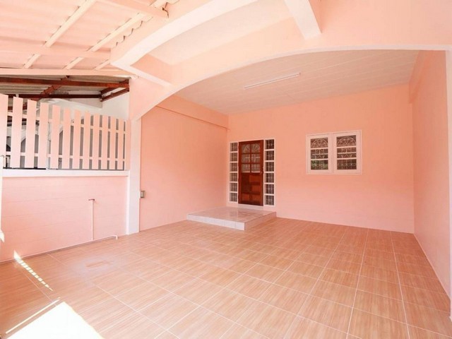 บ้าน 2 ชั้น ใจกลางเมืองระยอง ทำเลดี ผ่อนเพียงเดือนละ 6000 บาท