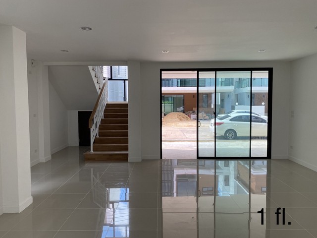 ให้เช่าโฮมออฟฟิศ 4 ชั้น เดอะเบสท์ กิ่งแก้ว 19 สุวรรณภูมิ ใกล้สนามบินสุวรรณภูมิ