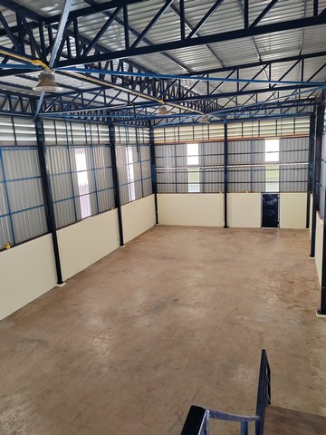 ให้เช่าโกดัง พื้นที่ใช้สอยรวม500 ตรม. ไอยรา  ปทุมธานี ใกล้ตลาดไท