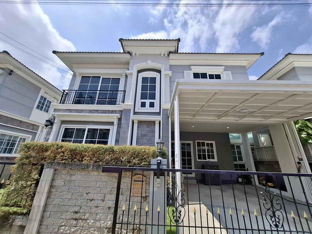  ให้เช่าบ้าน 4 ห้องนอน มีห้องนอนชั้นล่าง รองรับผู้สูงอายุ โครงการ Golden Neo 2 ลาดพร้าว-เกษตรนวมินทร์