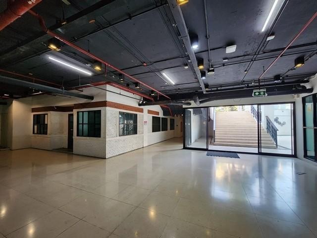 RA5 Rent เช่า พื้นที่ 72 ตารางเมตร ถนนจันทน์37 ย่านสาทร เหมาะสำหรับบาร์ ร้านกัญชา ฯลฯ