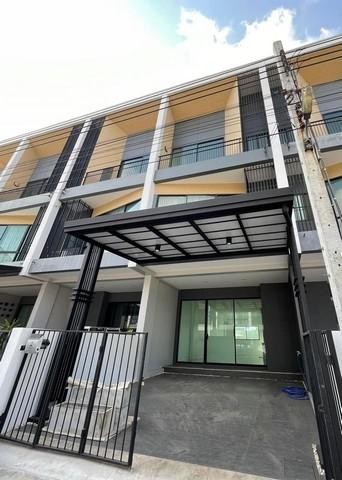 PB4088 ขายทาวน์โฮม 3 ชั้น โครงการ นลิน แกรนด์ อเวนิว วงแหวน-พระราม 9 ใกล้ถนนตัดใหม่ศรีนครินทร์-ร่มเกล้า เขตสะพานสูง