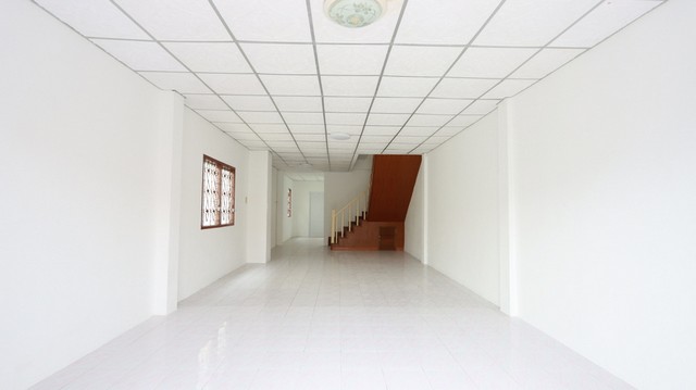 ขายทาวน์โฮมโครงการ ไทยสมบูรณ์ คลองสวน พระสมุทรเจดีย์ สมุทรปราการ AN 3840