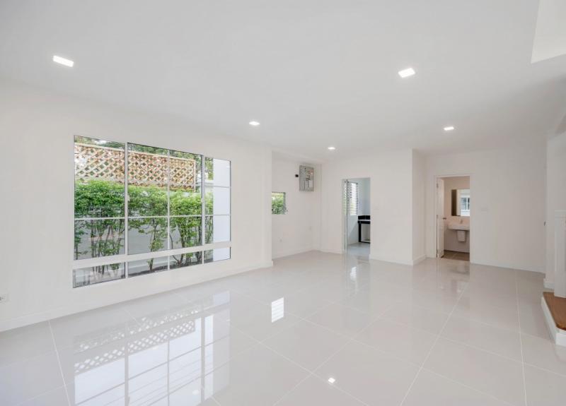 ชัยพฤกษ์ บางบัวทอง  บ้านมือสองตกแต่งใหม่  ใกล้เซ็นทรัลเวสต์เกต