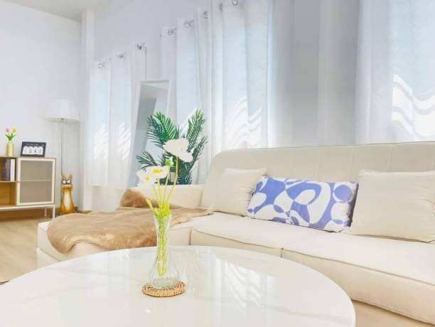 ขายด่วน 1.95 ล.เท่านั้น 35 ตรว. ท่าวังตาล สารภี บ้านชั้นเดียว เหมาะสำหรับครอบครัวเล็ก เงียบสงบ ใกล้วงแหวนรอบ 2 การเดินทางสะดวกสบาย