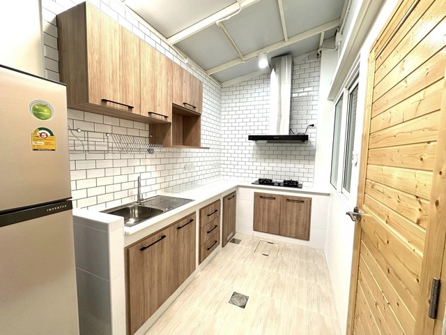 ให้เช่าทาวโฮม2ชั้นใกล้รร.ราชวินิต บางแก้ว ถนนบางนา-ตราด ติดเมกาบางนา Casa City Bangna