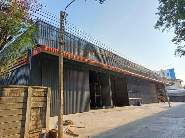 BR480ให้เช่าโกดัง ลาดพร้าว 101 โพธิ์แก้ว 3 ขนาด1,200 ตรม.พร้อมที่จอดรถ 16คัน ใกล้เดอะเมอล์บางกะปิ*** ราคาเช่า 180,000 บาท/เดือนโกดังขนาดใหญ่ ลาดพร้าว 101 โพธิ์แก้ว 3 ใกล้ทางด่วน เลียบด่วน เกษตรนวมินทร์อาคาร 1,200 ตรม.ที่จอดรถ 275 ตรม.จอดรถได้ 16 คันถนนกว้าง 8 ม.รถใหญ่เข้าออกสะดวกใกล้เคียง:- ใกล้ทางด่วน- ถ.เรียบด่วนรามอินทรา- ถ.เกษตรนวมินทร์ลาดพร้าว นวมินทร์ รามอินทรา*** ราคาเช่า 180,000 บาท/เดือ