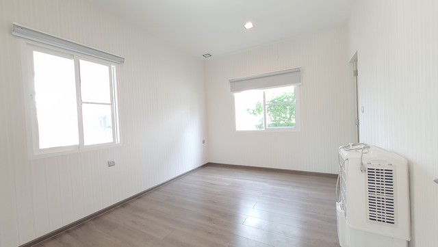 บ้าน มัณฑนา เวสต์เกต 4ห้องนอน4BR 10000000 บ. ใกล้กับ - ราคาดี -