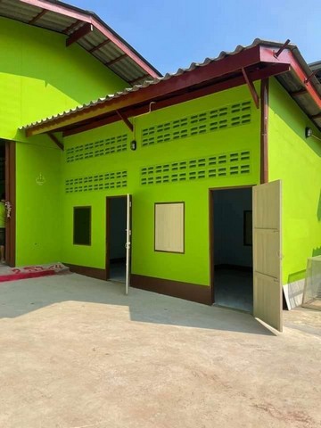 ให้เช่าโกดัง พื้นที่ใช้สอย​ 200​ ต.ร.ม ไฟฟ้า3เฟส 30 แอมป์ ซอยบางกระดี่ 35 พระราม 2