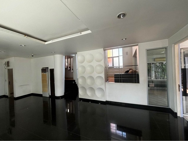 BS1347ให้เช่าอาคาร 2 ชั้น เนื้อที่ 148 ตรว.ซอยลาดกระบัง 14/1 เหมาะทำออฟฟิศ คลินิก อยู่อาศัย