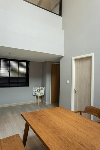 ให้เช่าทาวน์โฮม 4 ชั้น 230 ตรม 4 ห้องนอน โครงการ Nirvana DEFINE ดีฟายน์ เอกมัย-รามอินทรา