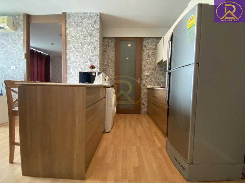 ขายขาดทุน ขายคอนโดกรีนเลค ศรีราชา (GREENLAKE CONDO SRIRACHA) เฟอร์ครบ  ปลอดภัยประตูห้องระบบคีย์การ์ด ต.สุรศักดิ์ อ.ศรีราชา จ.ชลบุรี